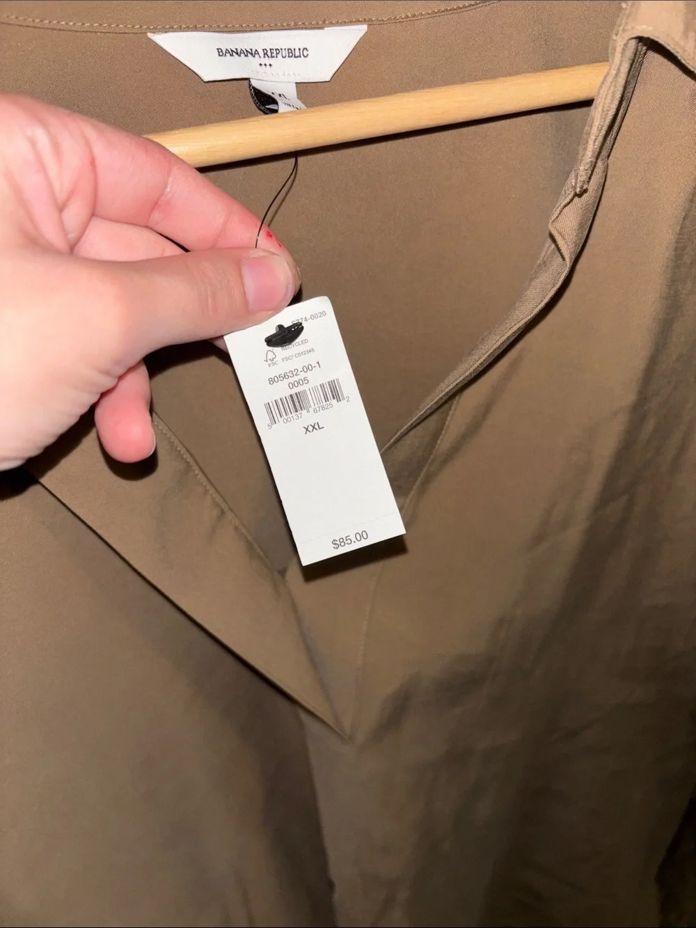 NWT Banana Republic Tan Open-Collar Casual T-Shirt
